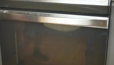 Compare the results: the steel-baked pizza is significantly better cooked than the stone-baked pizza.