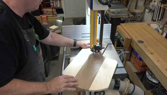 Sand: Sand the perimeter using a belt sander and oscillating drum sander to achieve a smooth, precise finish.