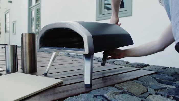 Place the oven door on the front.