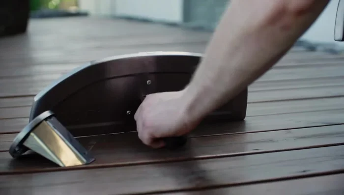 Place the oven door on the front.