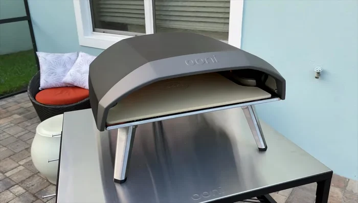 Store the oven: Store the oven in a dry, covered area to protect it from the elements.