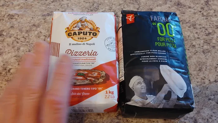 Caputo and store brand 00 pizza flour comparison