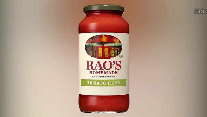 Rao's Homemade Roasted Garlic Alfredo sauce jar