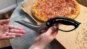 5 Pizza Cutter Reviews: Which One Reigns Supreme?