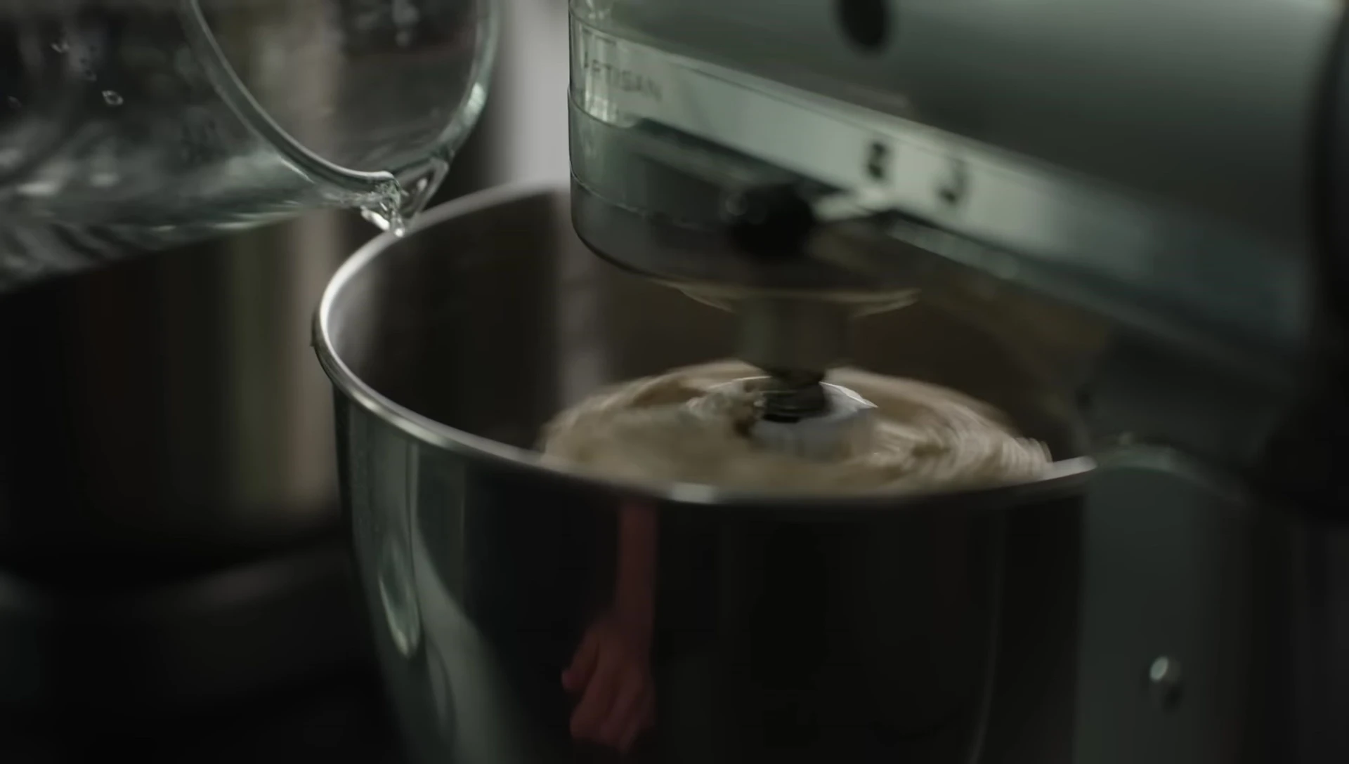 Water sloshing in the planetary mixer