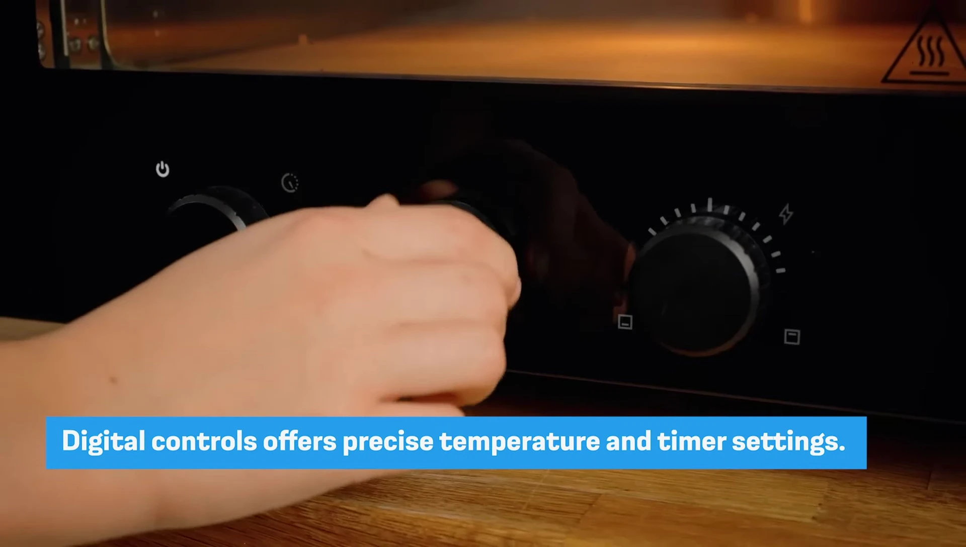 Digital controls on Ooni Volt 12