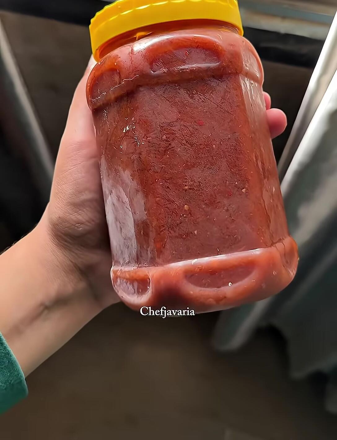 Storing the pizza sauce.