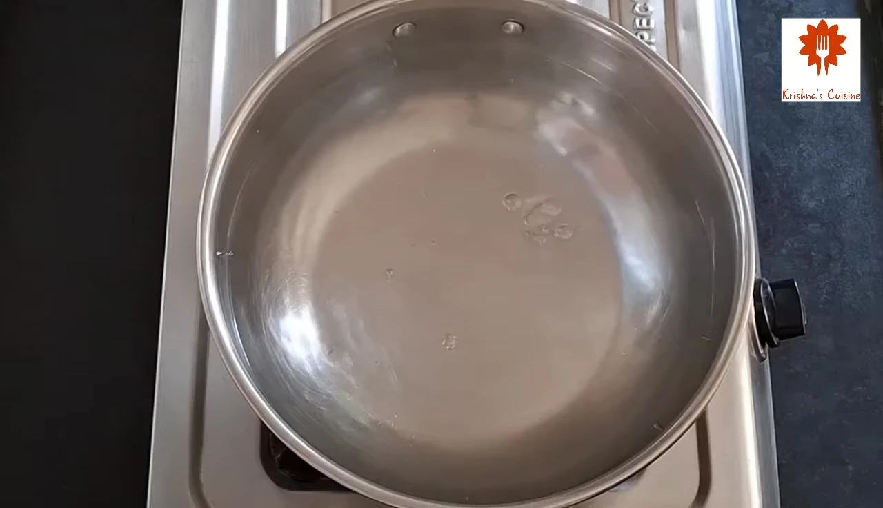 Adding tomatoes to boiling water